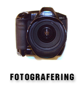 Förutom videoproduktion så är fotografering en stor del av verksamheten.